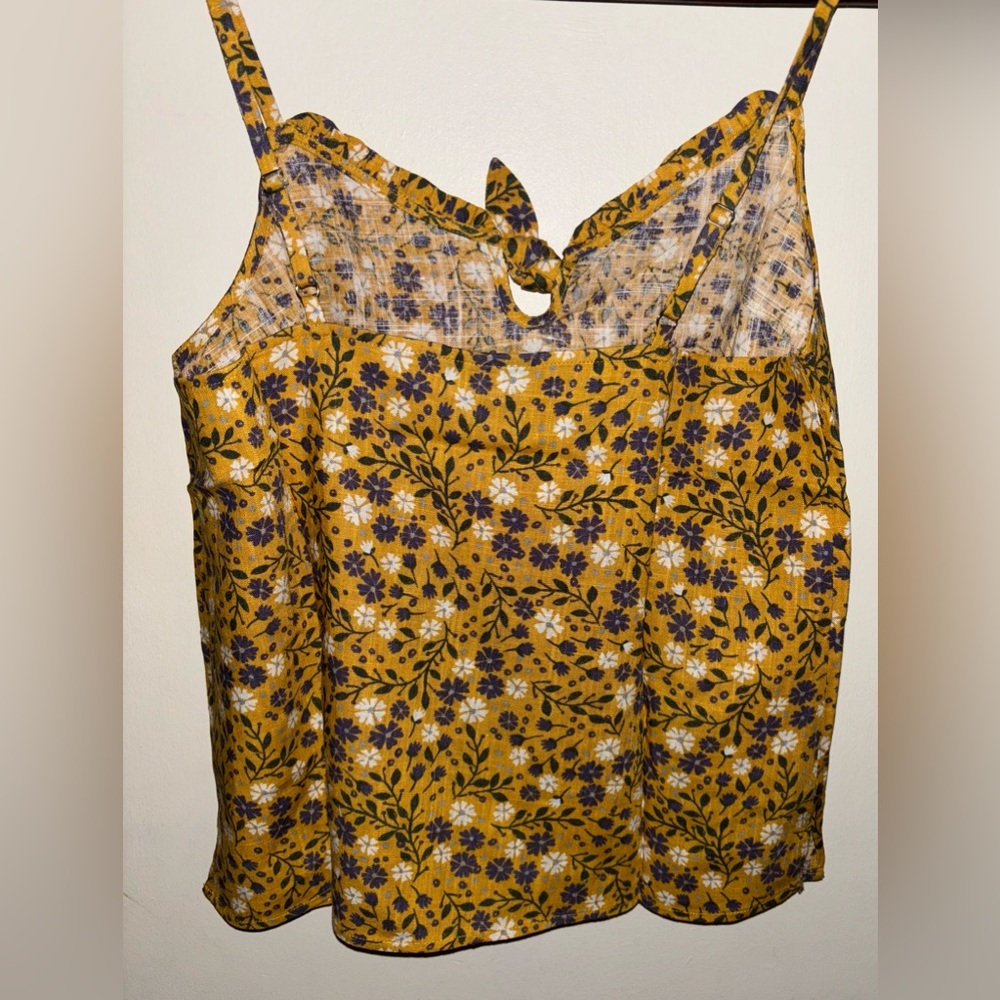 NWT ModCloth Spruced Up Summer Sleeveless Top Yellow Floral Linen Blend Medium - Picture 7 of 11